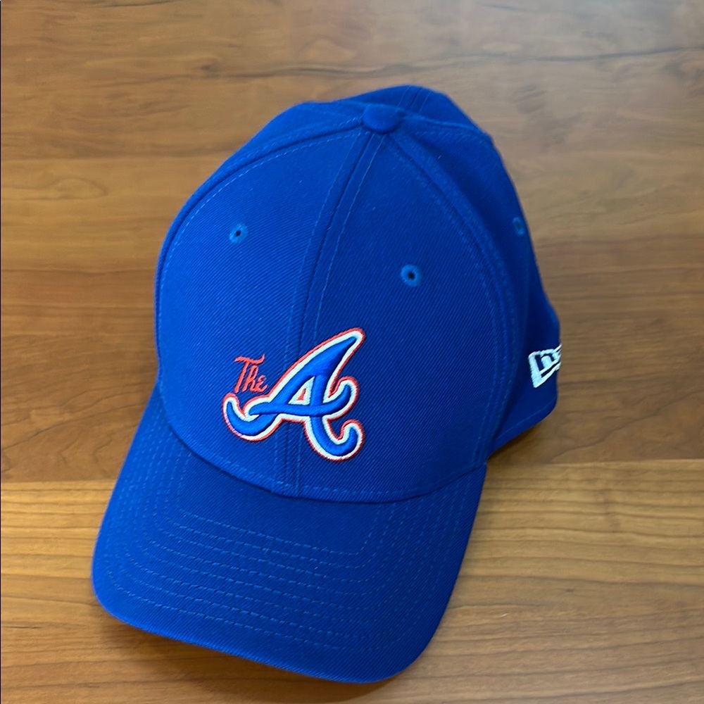 Atlanta Braves Thirty Nine New Era Royal Blue Cap with Red Embroidery